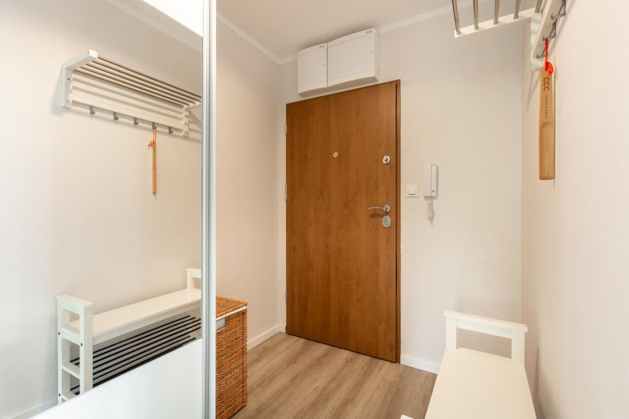 Sun House Apartment + Free Parking Βρότσλαβ Εξωτερικό φωτογραφία